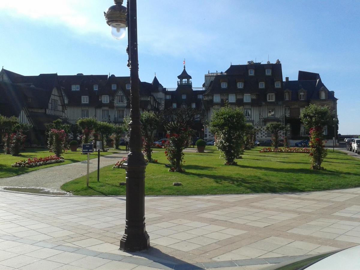 Cottage Duplex Villers Sur Mer 150 M De La Plage Kültér fotó